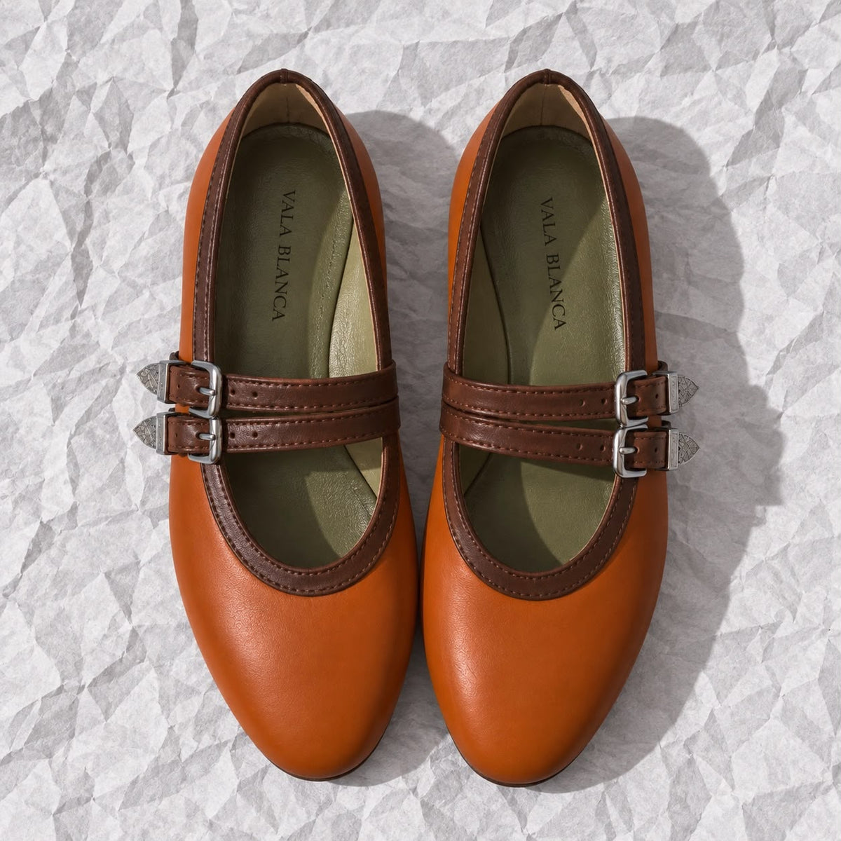 Texana Camel con ribete café
