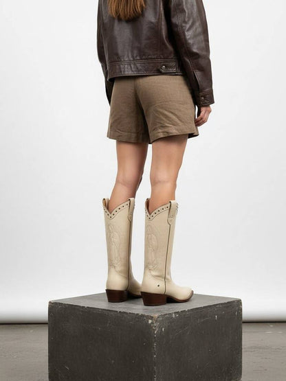 Bota virgen Maria beige