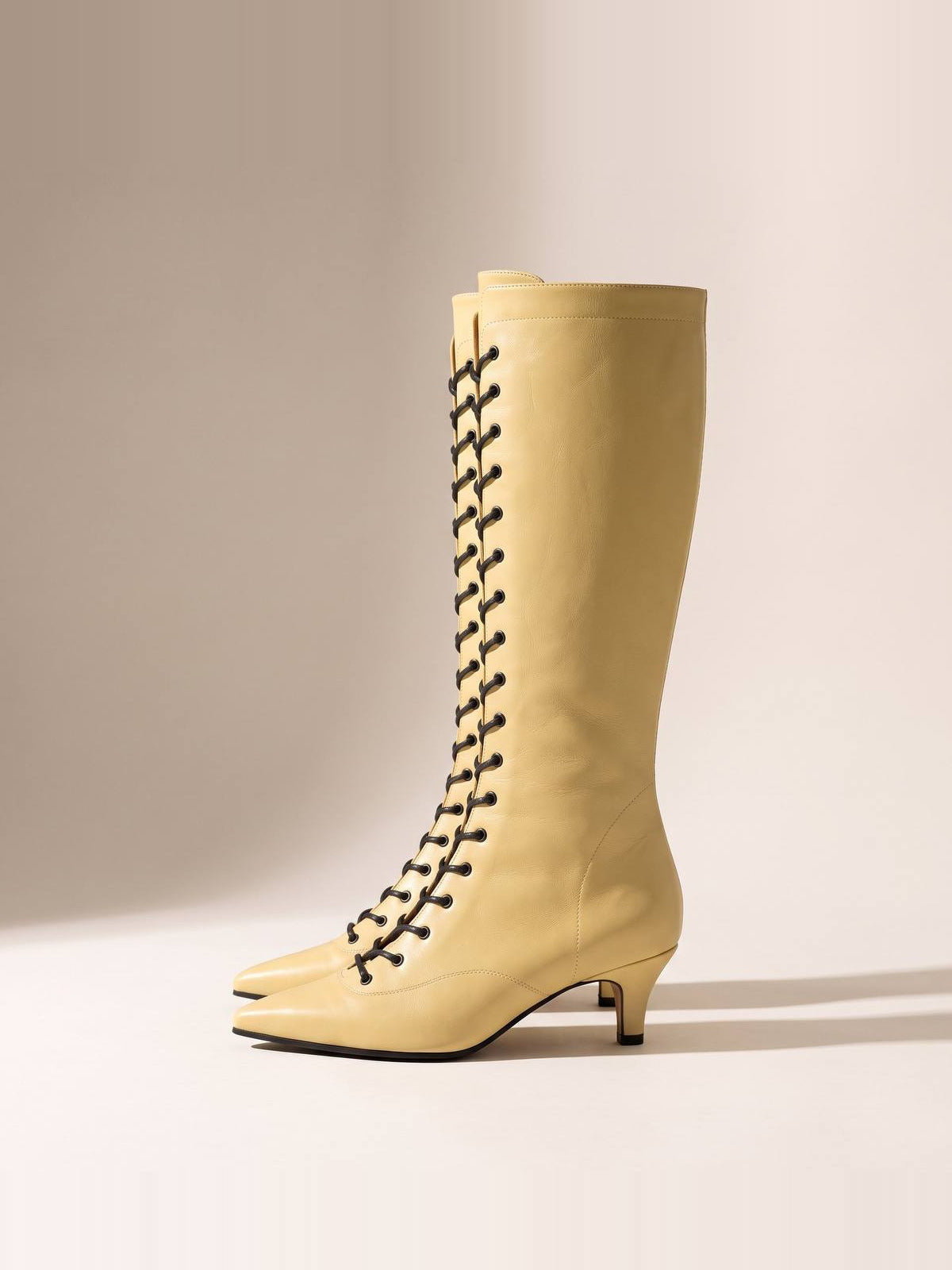Desert short cane yellow