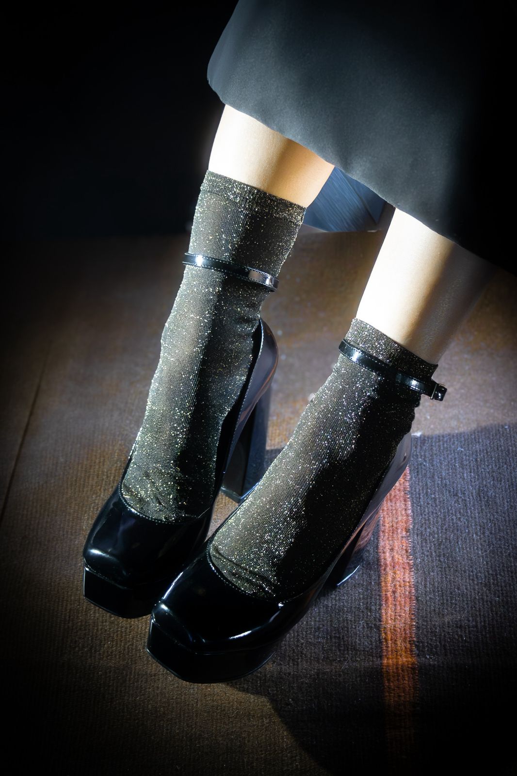 Romina  negro charol