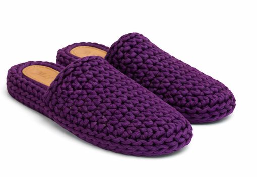 Pantufla morada.