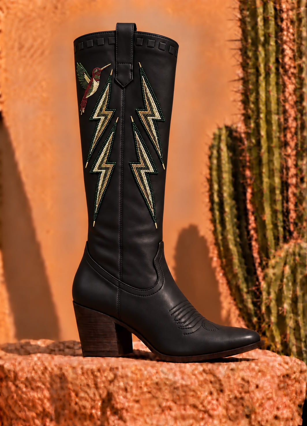 Desert Muse black